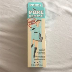 BENEFIT Pore professional